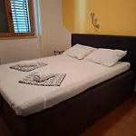 Casa Milesic * Trogir