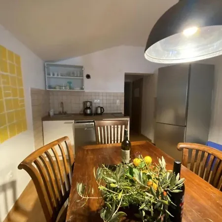 Casa Milesic