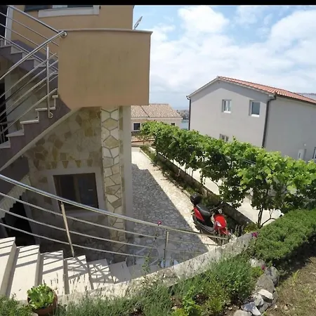 شقة Casa Milesic تروغير